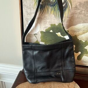 The Sak De Young Hobo Bag Black Pebbled Leather Shoulder Bag Purse